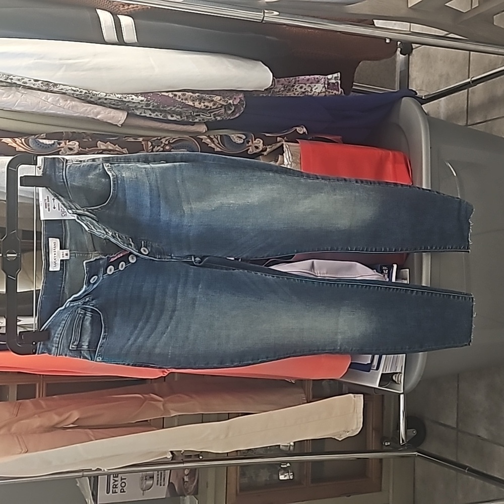 Lucky Brand high rise skinny jean